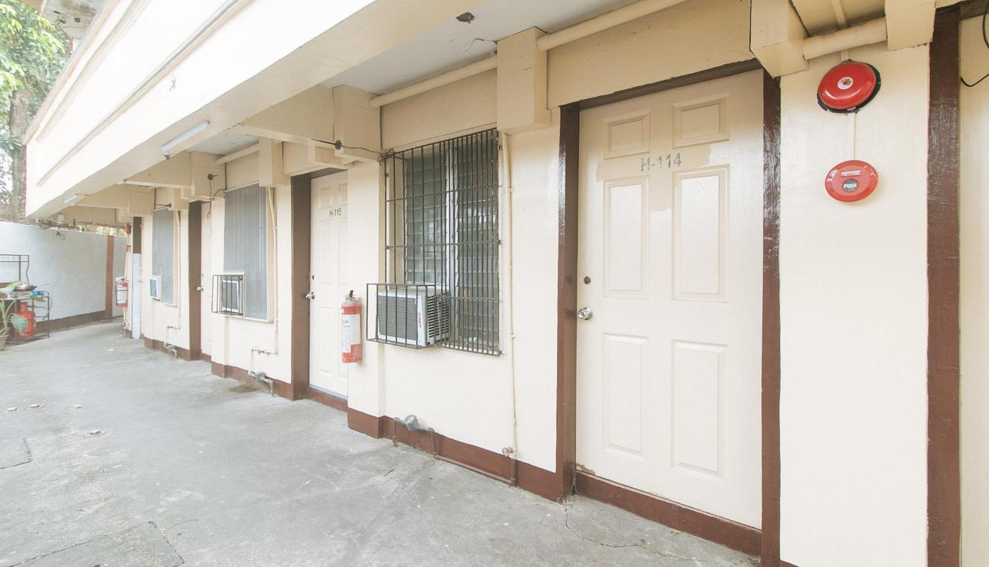 Reddoorz At City Stay Inns Marilao Lias Екстер'єр фото