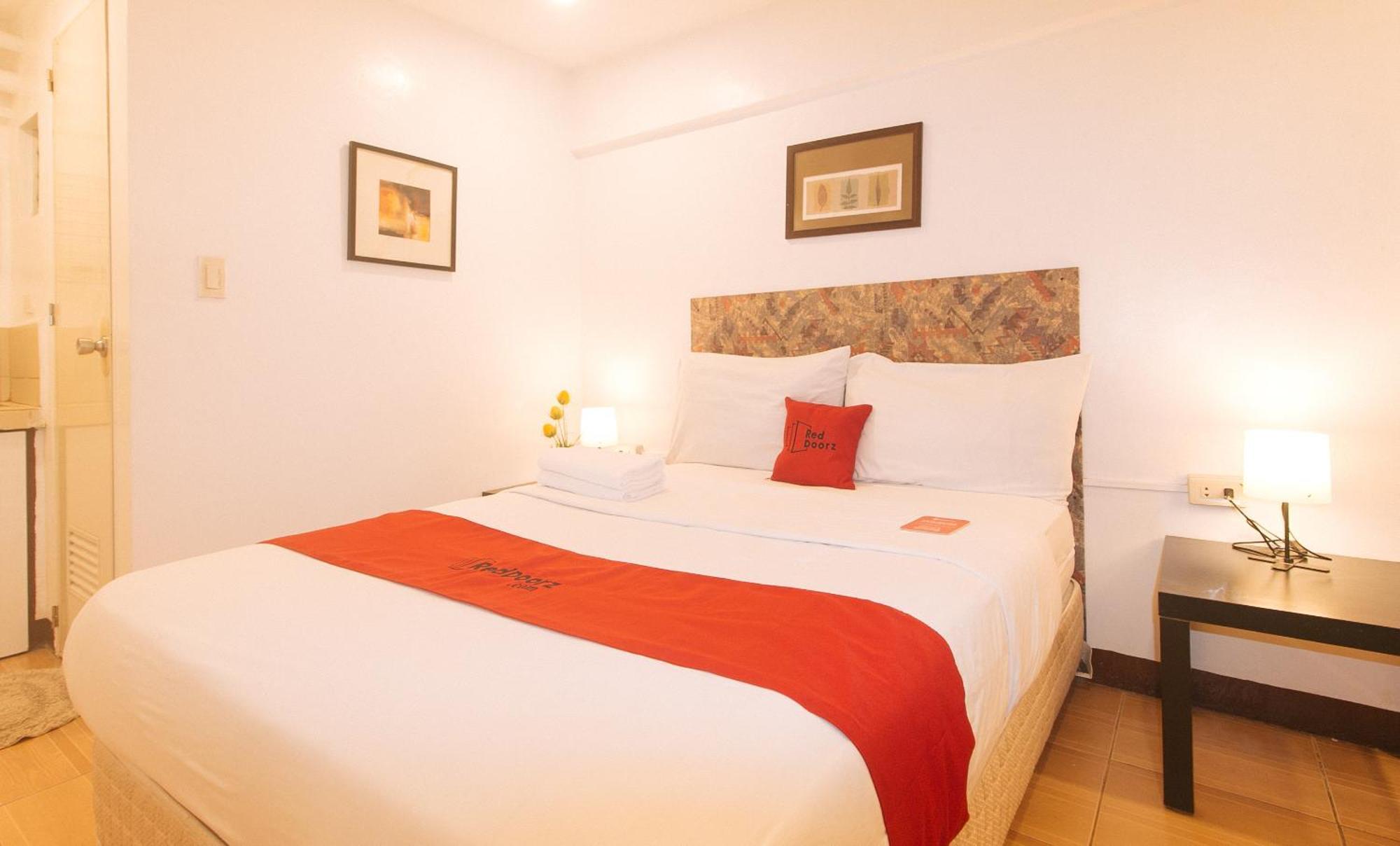Reddoorz At City Stay Inns Marilao Lias Екстер'єр фото